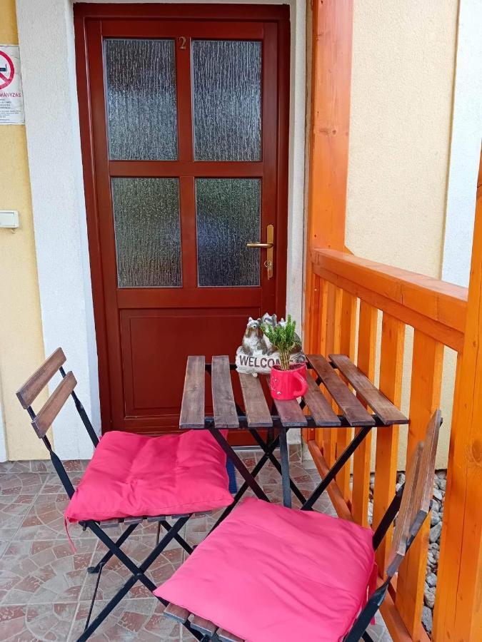Szentesi Panzio Bed & Breakfast Fertorakos Exterior photo